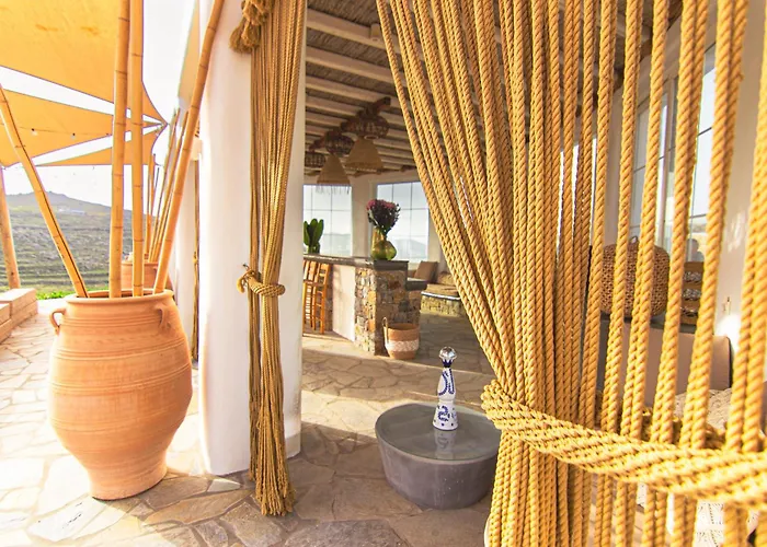 Poppy Mykonos * 아노 메라