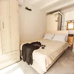 Вилла Poppy Mykonos