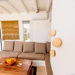 Вилла Poppy Mykonos *