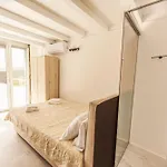 Poppy Mykonos Вилла *