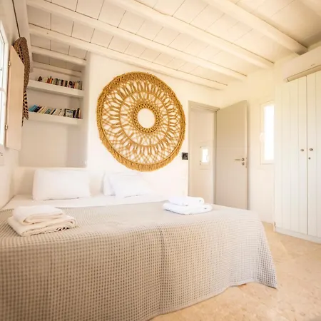 Vila Poppy Mykonos *